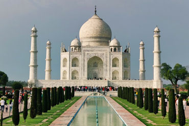 Agra Overnight Tour by Car
